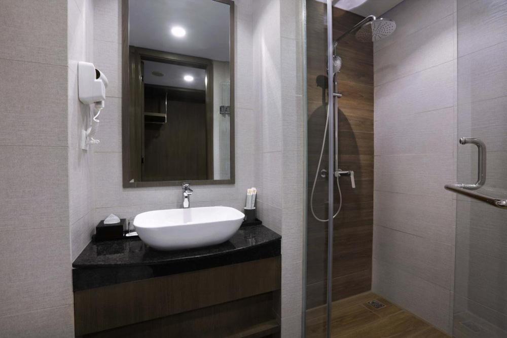 Harper Premier Nagoya Batam Hotel Kültér fotó
