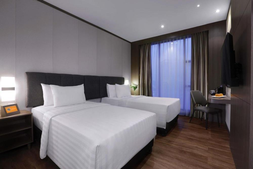 Harper Premier Nagoya Batam Hotel Kültér fotó