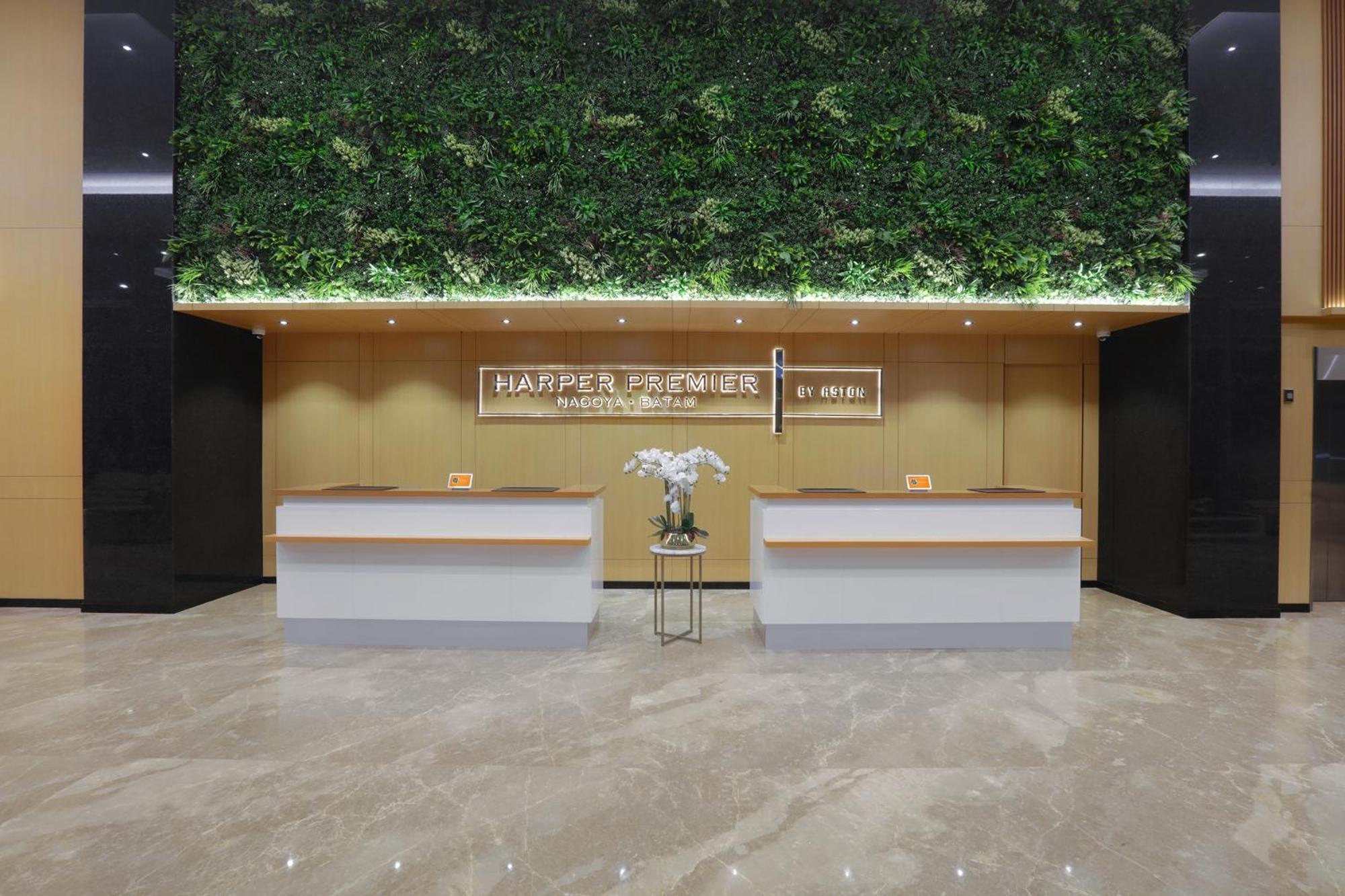 Harper Premier Nagoya Batam Hotel Kültér fotó